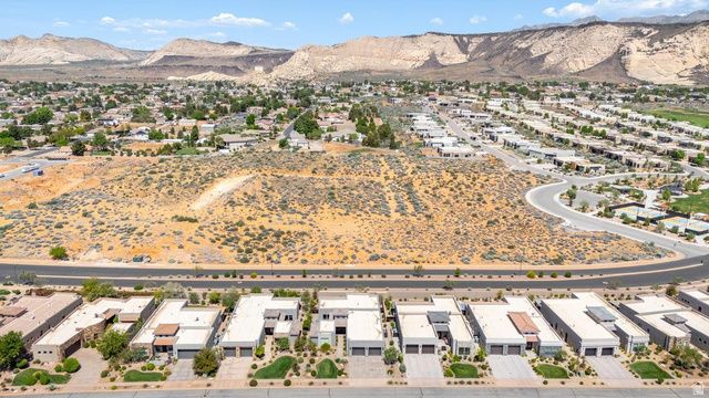1480 W SHINNECOCK DR, St. George, UT 84770