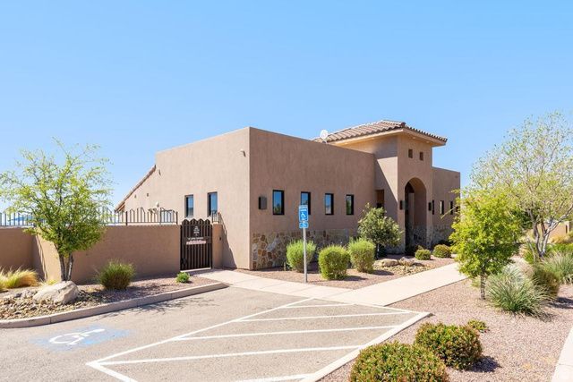 1480 W SHINNECOCK DR, St. George, UT 84770