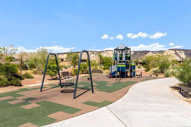 1480 W SHINNECOCK DR, St. George, UT 84770