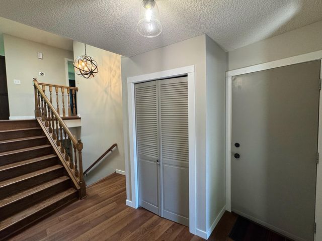 5551 Brickstone Court, Shoreview, MN 55126