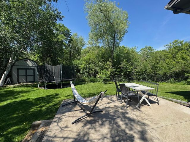 5551 Brickstone Court, Shoreview, MN 55126
