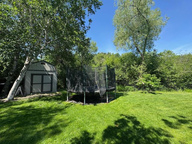 5551 Brickstone Court, Shoreview, MN 55126