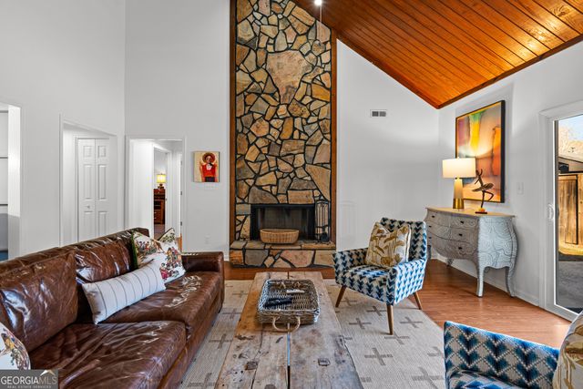 404 Sandown Drive, Peachtree City, GA 30269