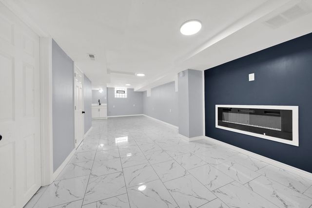 7944 S Talman Avenue, Chicago, IL 60652