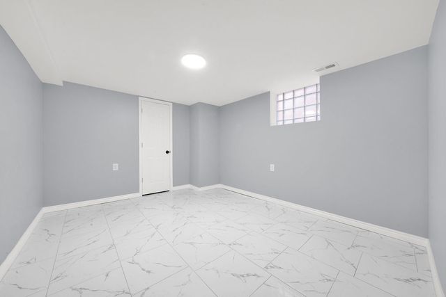 7944 S Talman Avenue, Chicago, IL 60652