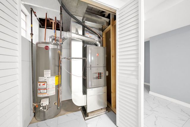 7944 S Talman Avenue, Chicago, IL 60652