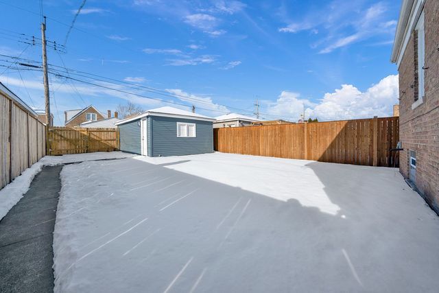 7944 S Talman Avenue, Chicago, IL 60652