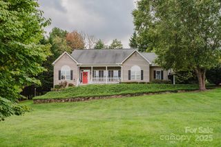 2007 Holly Tree Hill None, Hendersonville, NC 28739