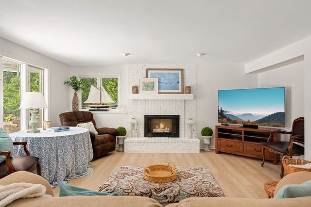 2255 French Creek Circle, Wayzata, MN 55391