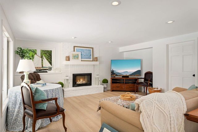 2255 French Creek Circle, Wayzata, MN 55391