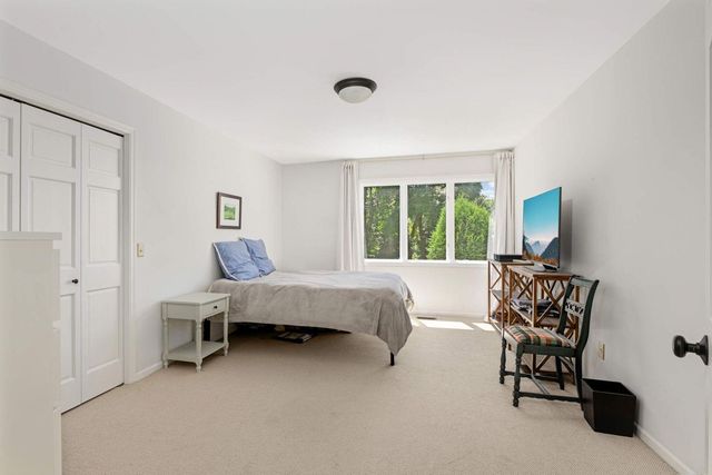 2255 French Creek Circle, Wayzata, MN 55391