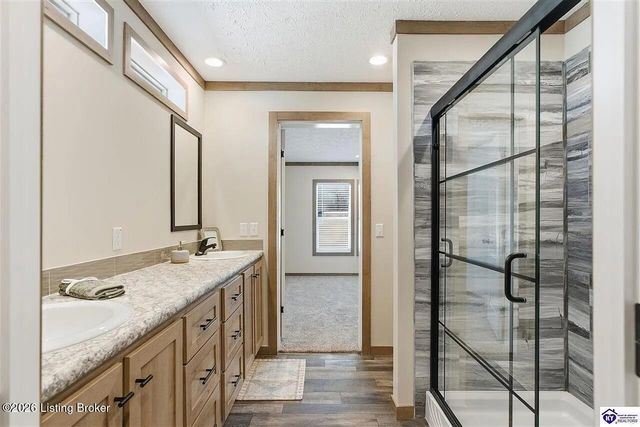 4368 Woodland Rd, Vine Grove, KY 40175