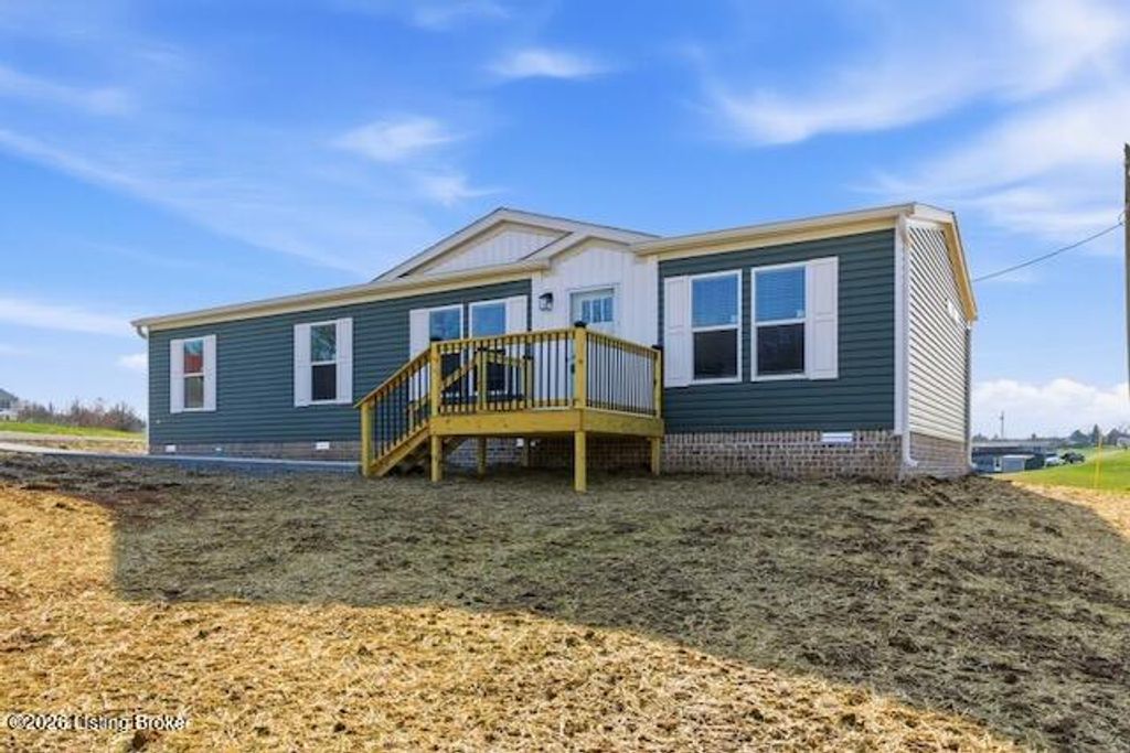 4368 Woodland Rd, Vine Grove, KY 40175