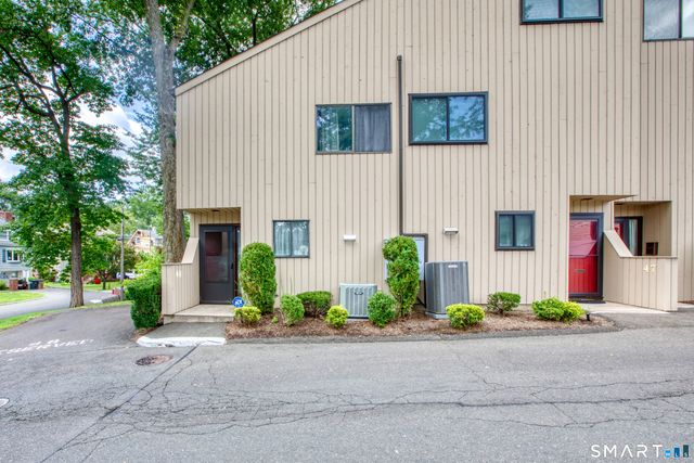 100 Hope Street 48, Stamford, CT 06906