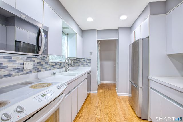 100 Hope Street 48, Stamford, CT 06906