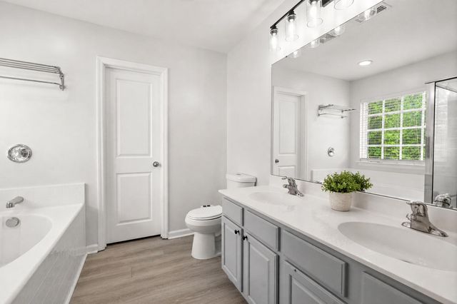2015 Isabela Court, Summerville, SC 29483