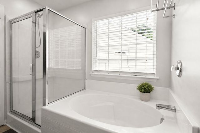 2015 Isabela Court, Summerville, SC 29483