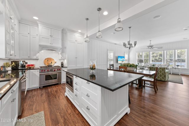 195 S ROSCOE Boulevard, Ponte Vedra Beach, FL 32082