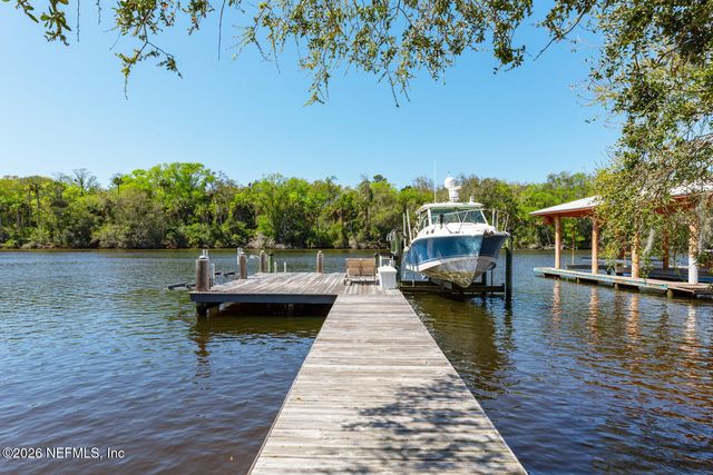 195 S ROSCOE Boulevard, Ponte Vedra Beach, FL 32082