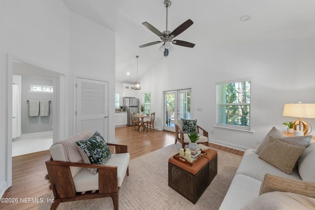 195 S ROSCOE Boulevard, Ponte Vedra Beach, FL 32082