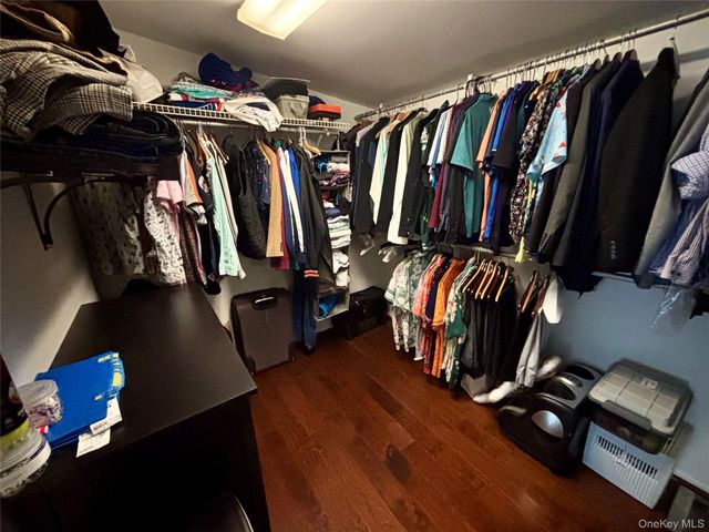 304 Lido Parkway, Lindenhurst, NY 11757