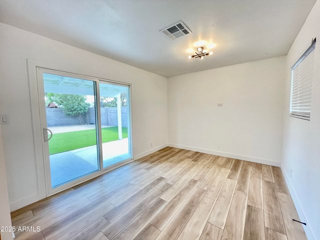 2213 E JANICE Way, Phoenix, AZ 85022