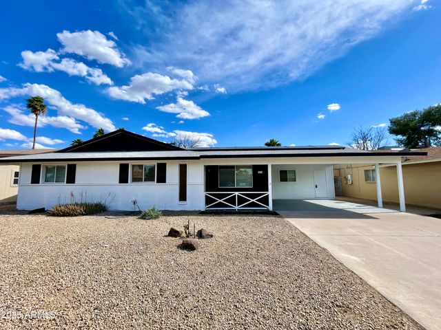 2213 E JANICE Way, Phoenix, AZ 85022