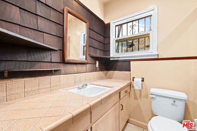2530 W 154th Street, Gardena, CA 90249