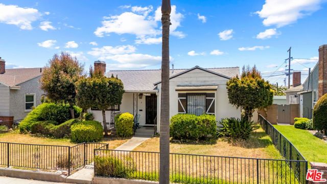 2530 W 154th Street, Gardena, CA 90249