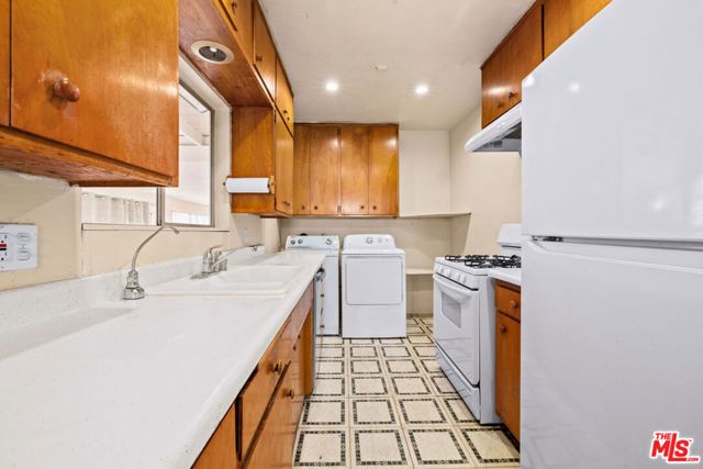 2530 W 154th Street, Gardena, CA 90249