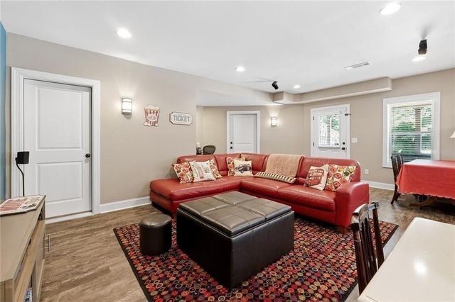 6234 Eagles Crest Drive NW, Acworth, GA 30101