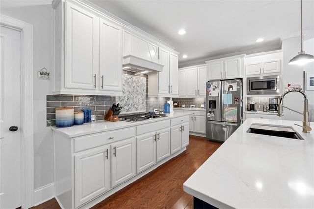 6234 Eagles Crest Drive NW, Acworth, GA 30101