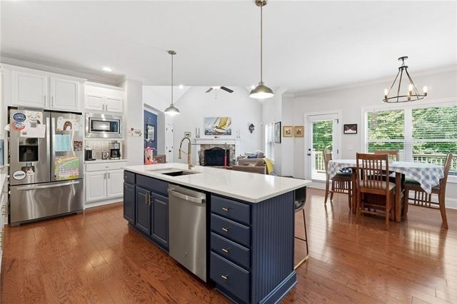 6234 Eagles Crest Drive NW, Acworth, GA 30101