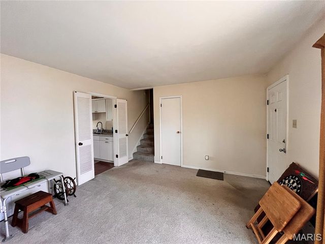 4208 Massabielle Drive, St Louis, MO 63129