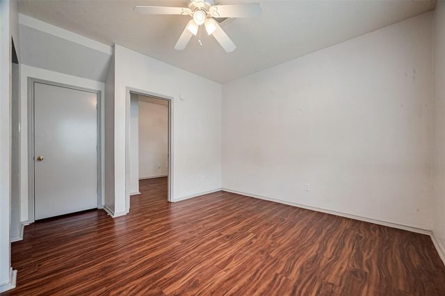 2810 Austin Street, Houston, TX 77004