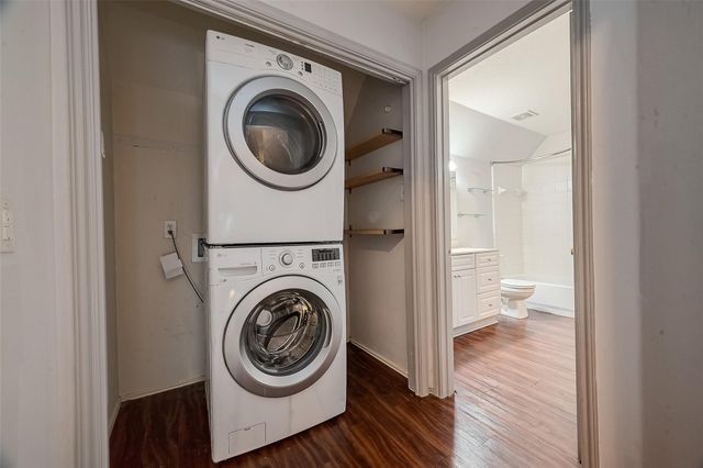 2810 Austin Street, Houston, TX 77004