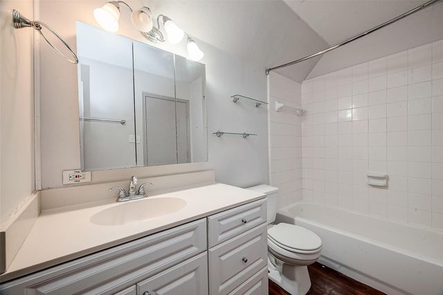 2810 Austin Street, Houston, TX 77004