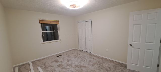 73 N West Street, Thornville, OH 43076