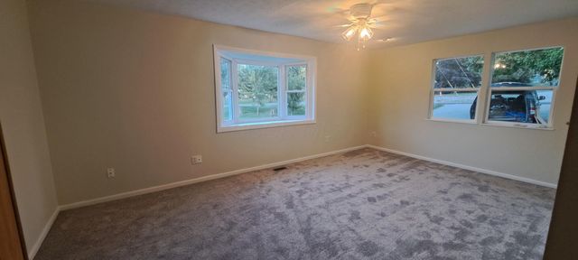 73 N West Street, Thornville, OH 43076