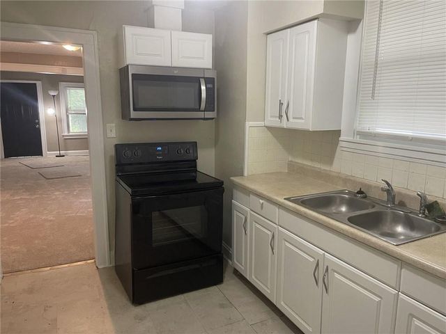 5616 Garfield Avenue, Kansas City, MO 64130