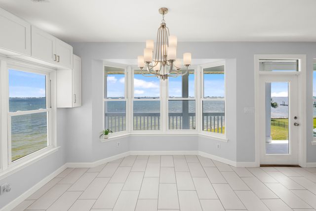 2005 Jessica Way, Navarre, FL 32566