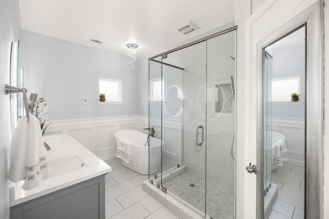 2005 Jessica Way, Navarre, FL 32566