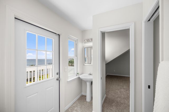 2005 Jessica Way, Navarre, FL 32566