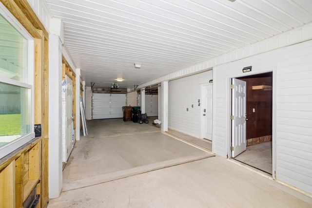 2005 Jessica Way, Navarre, FL 32566