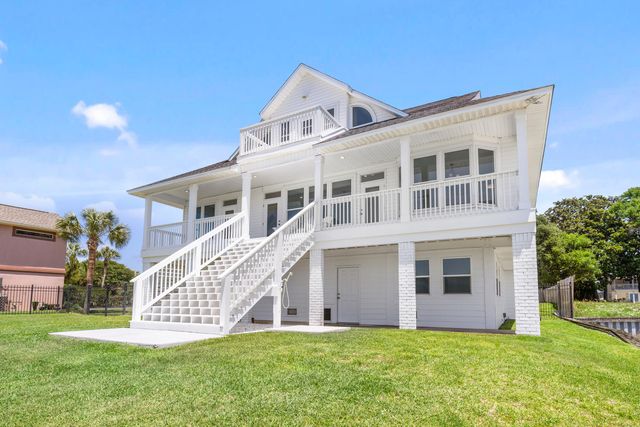 2005 Jessica Way, Navarre, FL 32566