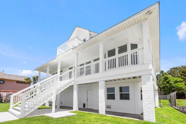 2005 Jessica Way, Navarre, FL 32566
