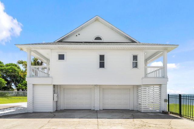 2005 Jessica Way, Navarre, FL 32566