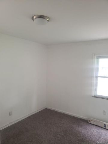 12518 Elmdale Street, Detroit, MI 48213