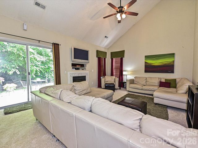 6719 Reedy Creek Road, Charlotte, NC 28215