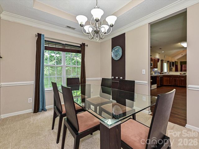 6719 Reedy Creek Road, Charlotte, NC 28215